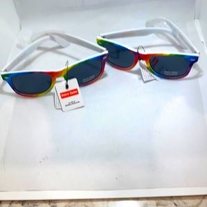 2 pairs Rainbow unisex wayfarer adult glasses.